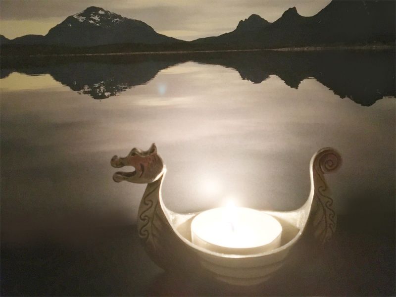 Viking ship candle holder Tinn-Per