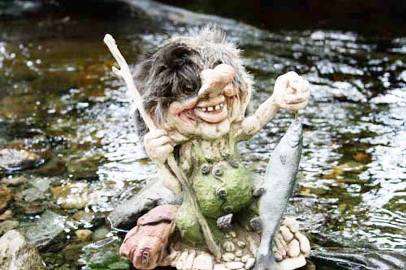 Troll, fishing (Troll # 284)